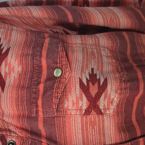 ARIAT REAL Adorable Red Serape Long Sleeve Button Snap Western Women’s Sz Large - Picture 5 of 16